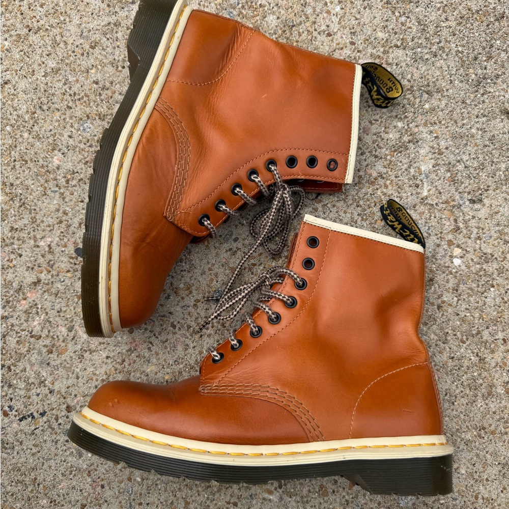 Dr Martens 1460 Boots M8 W9